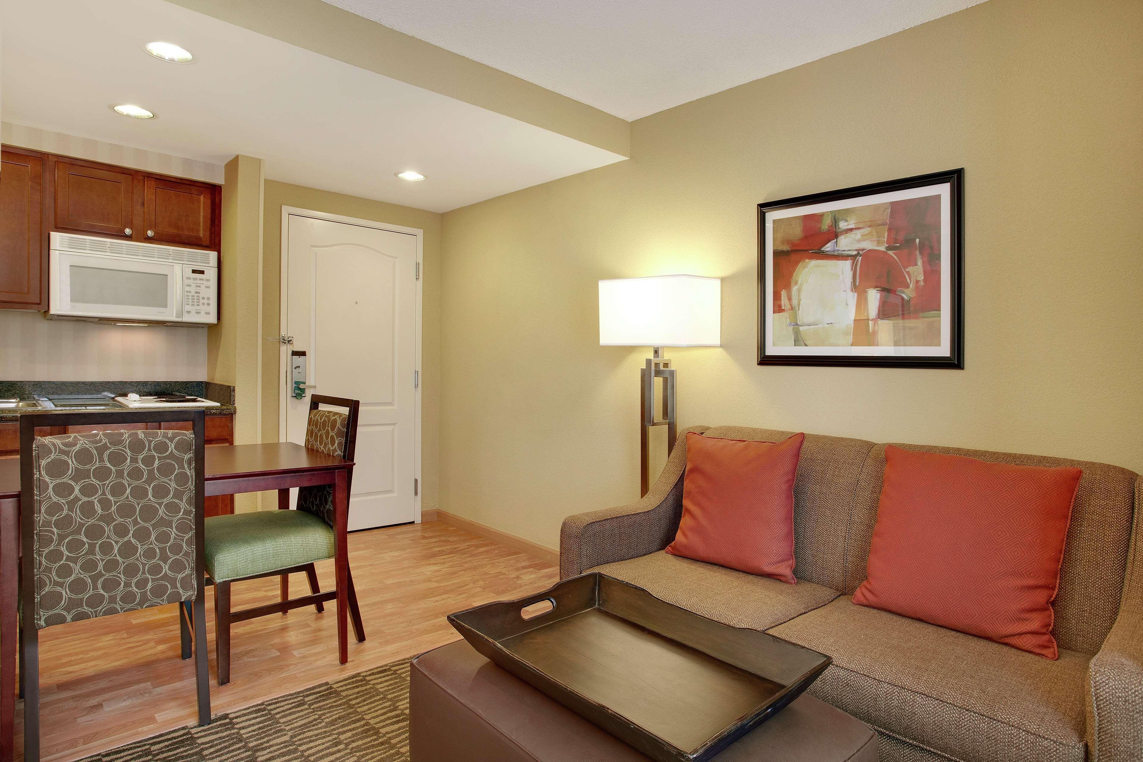 Homewood Suites By Hilton Tampa-Brandon Zewnętrze zdjęcie