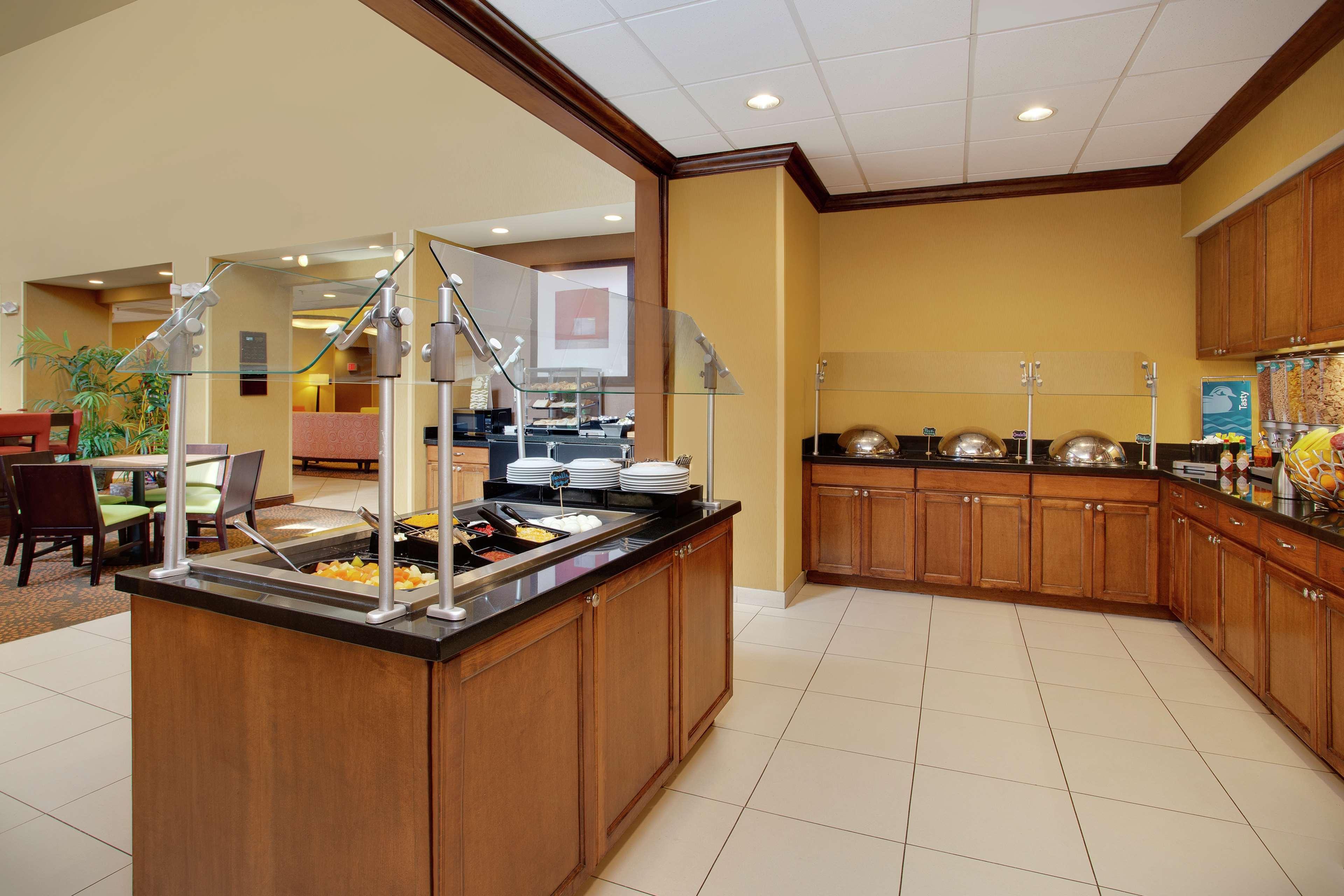 Homewood Suites By Hilton Tampa-Brandon Zewnętrze zdjęcie